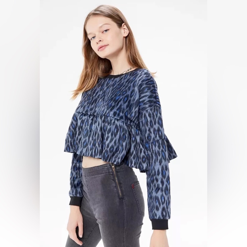 Urban Outfitters Cropped Top S Blue Faux Fur Peplum Animal Print Oversized